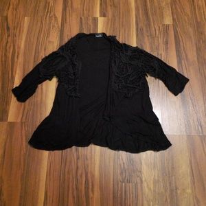 Quarter sleeve cardigan